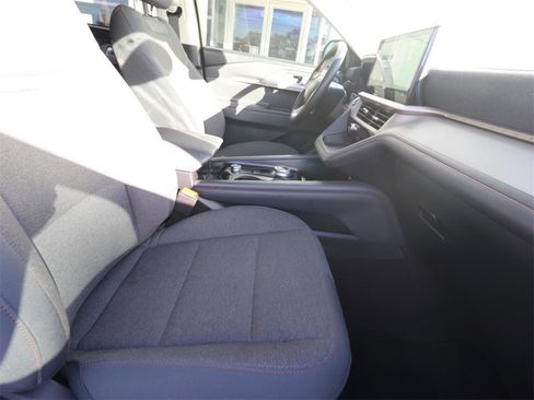 Used 2025 Ford Explorer Active image 21