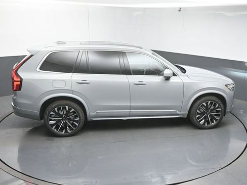 New 2026 Volvo XC90 B5 Plus w/ Protection Package Premier AWD/4WD image 49
