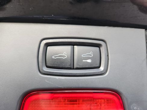 Used 2017 Porsche Cayenne GTS image 33