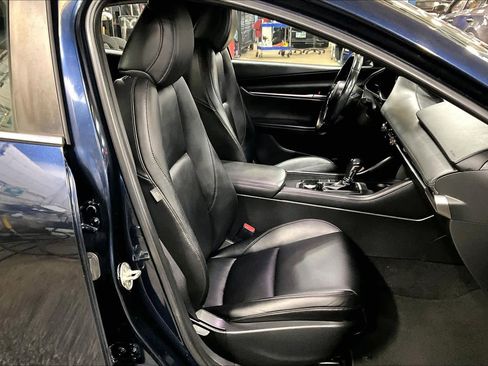 Used 2021 MAZDA MAZDA3 s image 7