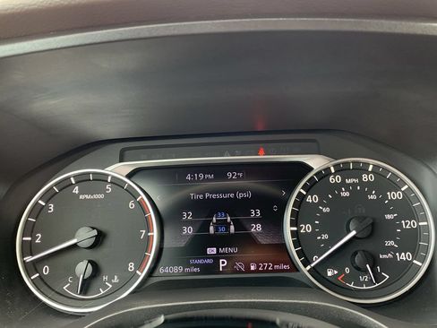 Used 2023 Nissan Rogue SV FWD image 19