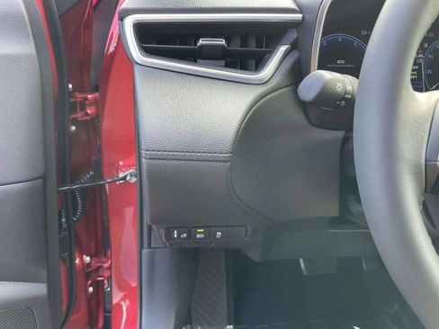 New 2026 Toyota Corolla Cross XLE image 31