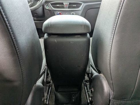 Used 2024 Buick Encore GX Preferred FWD image 13
