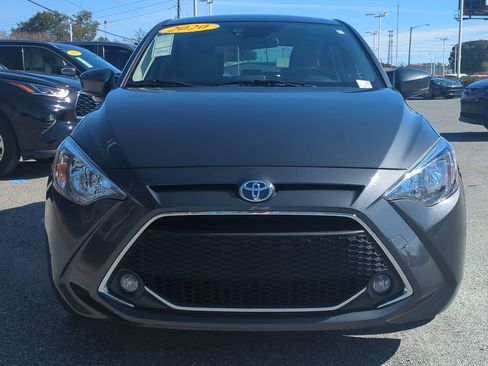 Used 2020 Toyota Yaris LE image 17