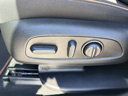 Certified 2023 GMC Acadia AT4 image 26