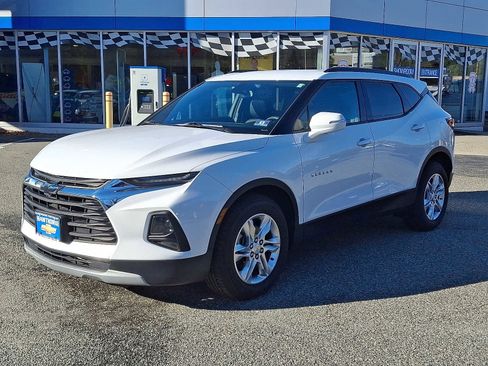 Used 2019 Chevrolet Blazer LT image 3