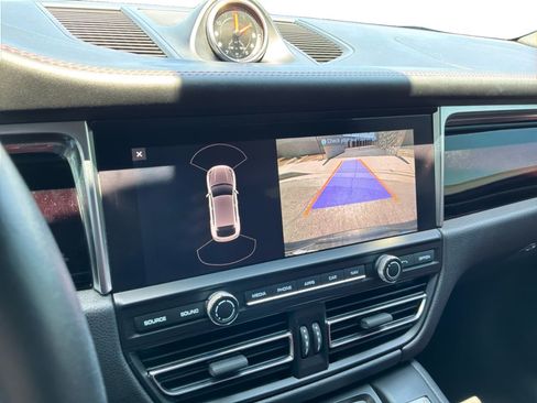 Used 2019 Porsche Macan AWD/4WD image 13