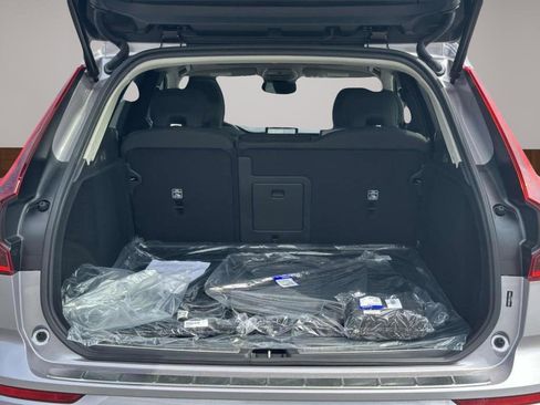 New 2026 Volvo XC60 B5 Plus w/ Protection Package Premier image 13