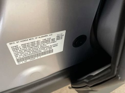Used 2017 Honda Pilot Touring image 29