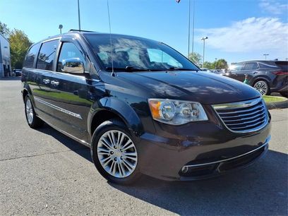 Used 2015 Chrysler Town & Country Touring-L w/ Driver Convenience Group
