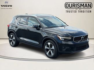 Certified 2023 Volvo XC40 B5 Plus w/ Driver Assist Package AWD/4WD video 1
