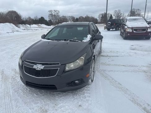Used 2013 Chevrolet Cruze LTZ image 10