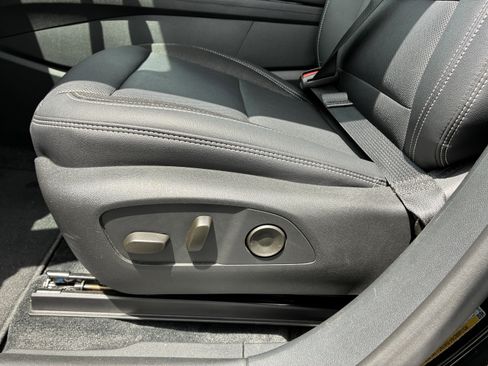 Used 2026 Chevrolet Blazer EV LT FWD image 24