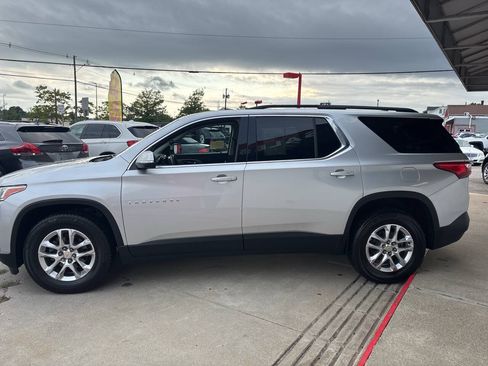 Used 2019 Chevrolet Traverse LT AWD/4WD image 5
