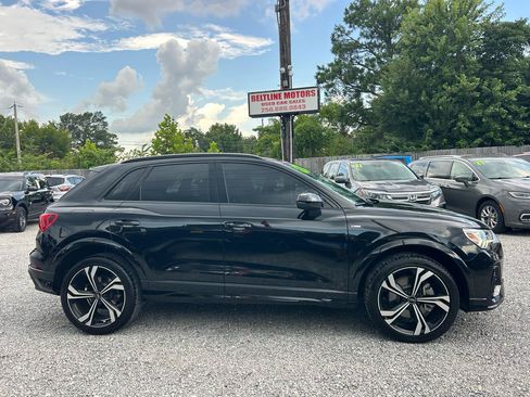 Used 2023 Audi Q3 2.0T Premium Plus w/ Premium Plus Package AWD/4WD image 3