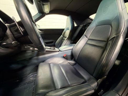 Certified 2020 Porsche 911 Carrera S image 5