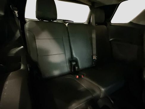 Used 2020 Chevrolet Traverse LT w/ LT Premium Package AWD/4WD image 27