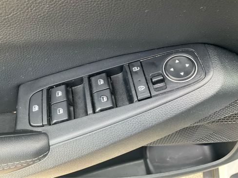 Used 2022 Kia Seltos EX AWD/4WD image 17