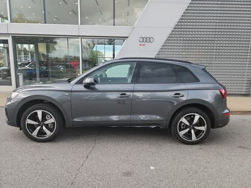 Used 2023 Audi Q5 2.0T Premium Plus w/ Premium Plus Package AWD/4WD image 12