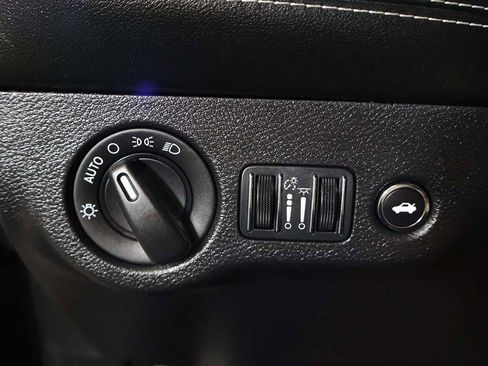 Used 2023 Dodge Challenger SRT Hellcat image 38