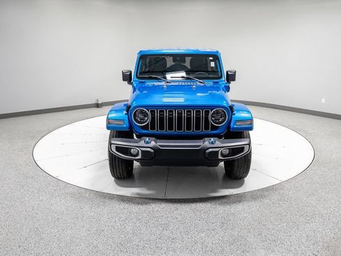 Used 2024 Jeep Wrangler Unlimited Sahara w/ Technology Group AWD/4WD image 29