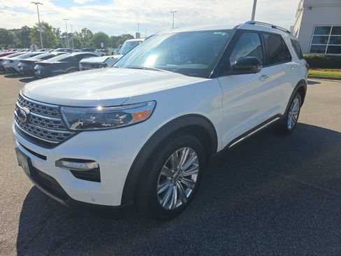 Used 2023 Ford Explorer Limited w/ Equipment Group 301A RWD image 1