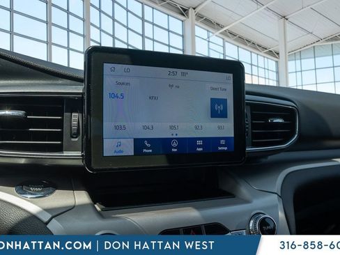 Used 2023 Ford Explorer XLT w/ Equipment Group 202A AWD/4WD image 7