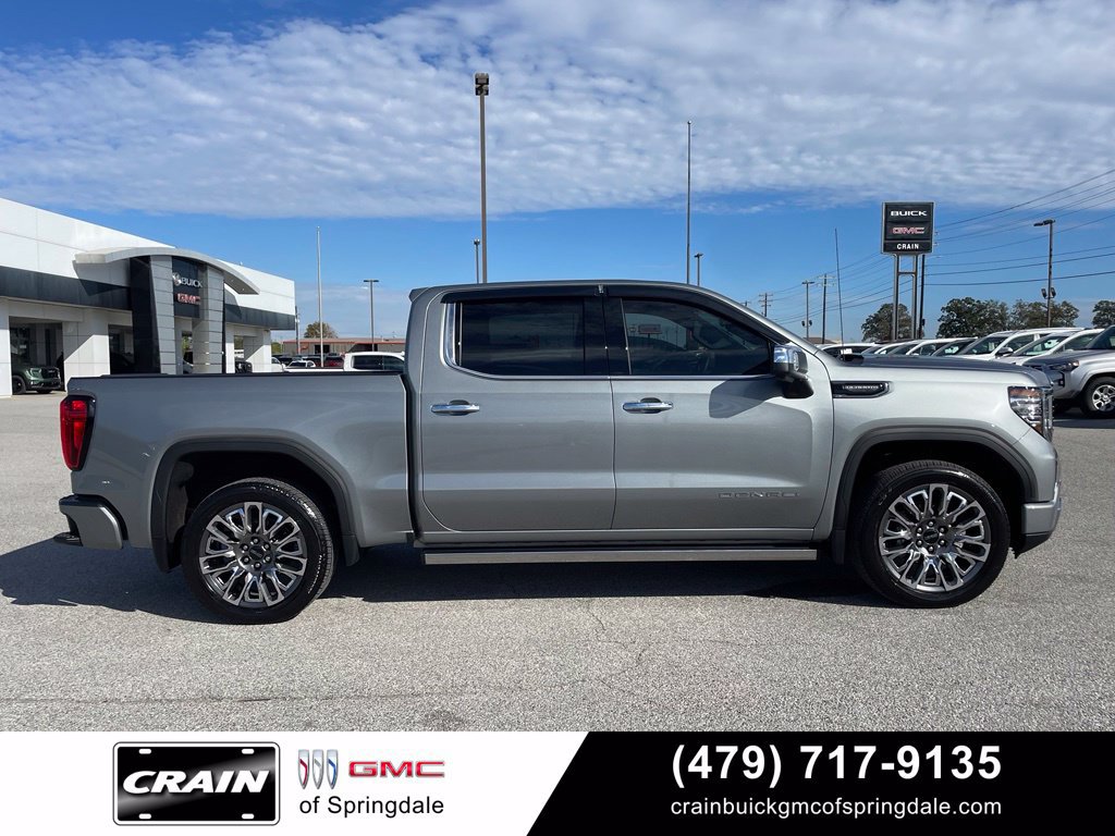 Used 2026 GMC Sierra 1500 Denali Ultimate AWD/4WD image 9