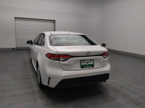 Used 2024 Toyota Corolla LE image 5