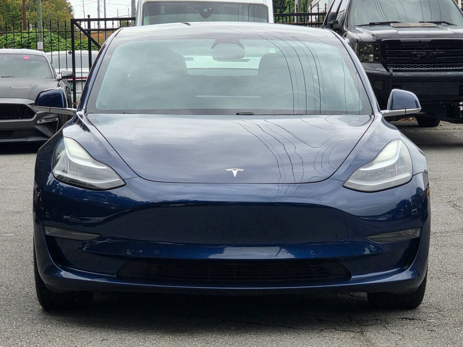 Used 2018 Tesla Model 3 Long Range RWD image 10