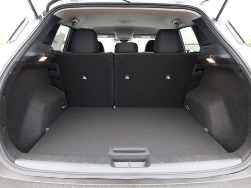 New 2026 Nissan Kicks SV image 7