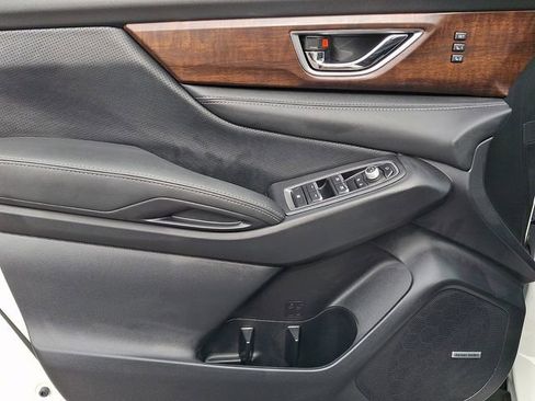 Used 2025 Subaru Ascent Touring image 16