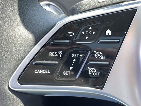 New 2026 Mercedes-Benz C 300 4MATIC Sedan image 32