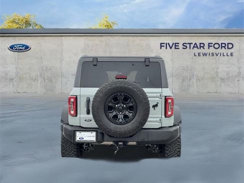 Certified 2023 Ford Bronco Wildtrak image 5