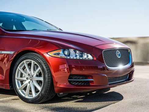 Used 2012 Jaguar XJ image 64