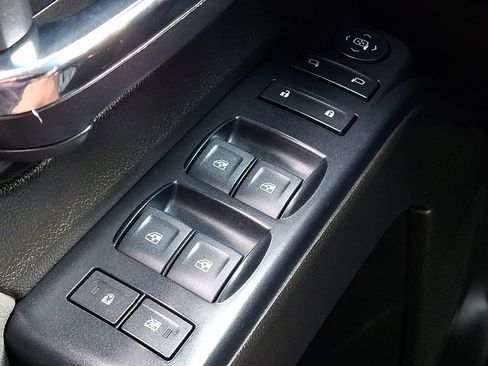 Used 2018 Chevrolet Silverado 1500 W/T w/ WT Convenience Package AWD/4WD image 24