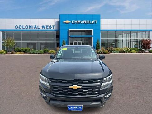 Used 2022 Chevrolet Colorado LT w/ LT Convenience Package AWD/4WD image 14
