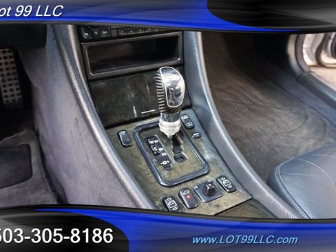 Used 2001 Mercedes-Benz CLK 55 AMG Coupe image 21