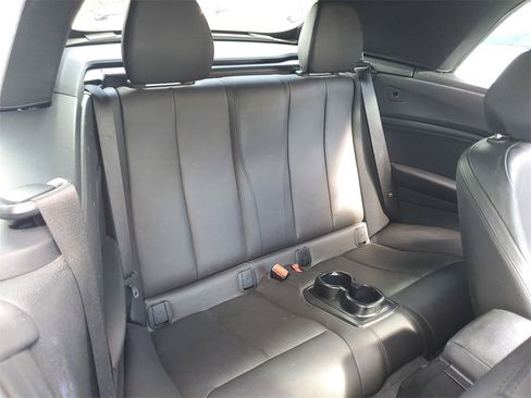 Used 2016 BMW M235i Convertible image 10