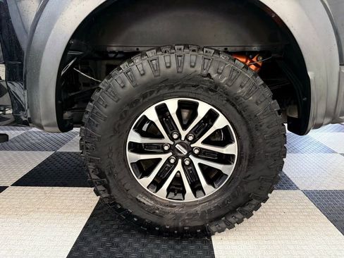 Used 2020 Ford F150 Raptor w/ Equipment Group 802A Luxury image 11