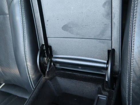 Used 2017 Jaguar XJ R-Sport image 24