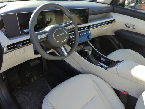 New 2026 Hyundai Tucson SEL image 15