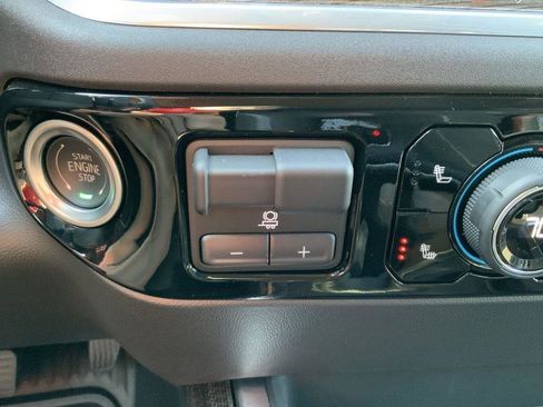 New 2025 Chevrolet Silverado 1500 RST image 42