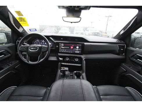 Used 2024 GMC Sierra 1500 AT4X AWD/4WD image 9