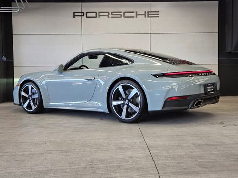 Certified 2025 Porsche 911 Carrera image 3
