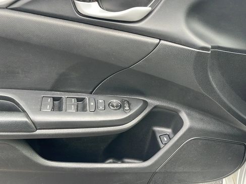 Used 2020 Honda Civic Sport image 18