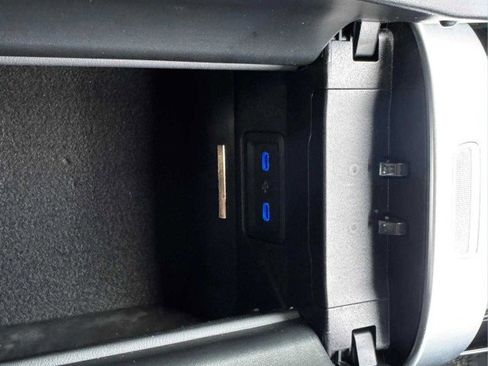 Used 2024 Mercedes-Benz C 63 AMG S image 51