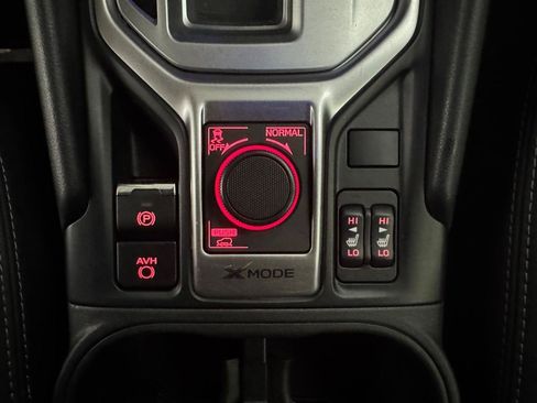 Used 2023 Subaru Forester Premium AWD/4WD image 19