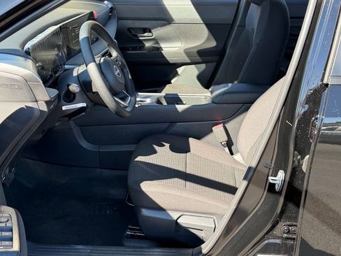 New 2026 Nissan Kicks S FWD image 21