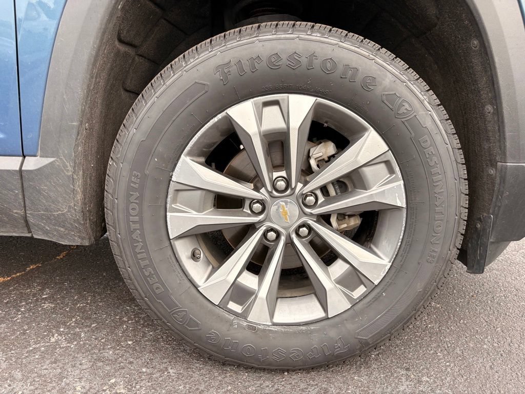 Used 2025 Chevrolet Equinox LT w/ Safety and Technology Package FWD image 31